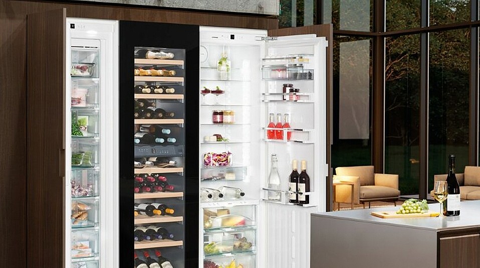 встраиваемый холодильник Side-by-Side с винным шкафом