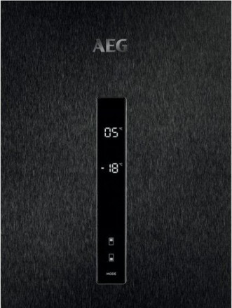 Холодильник AEG RCB732E5MB
