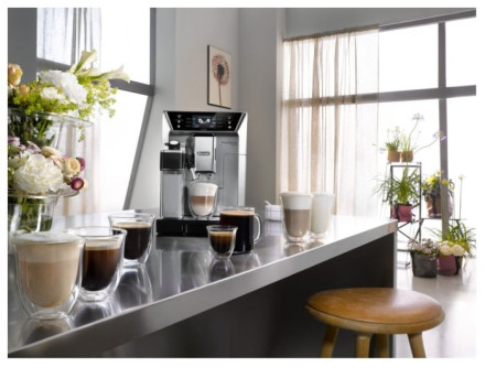 Кофемашина De'Longhi ECAM 556.75