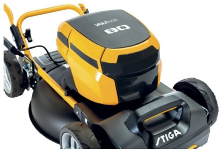 Газонокосилка STIGA Multiclip 47 S AE