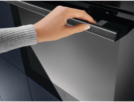 Электрический духовой шкаф Electrolux EOF3H40BK Электрический духовой шкаф Electrolux EOF3H40BK