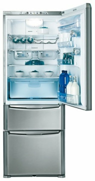 Холодильник Indesit 3D A NX FTZ Холодильник Indesit 3D A NX FTZ