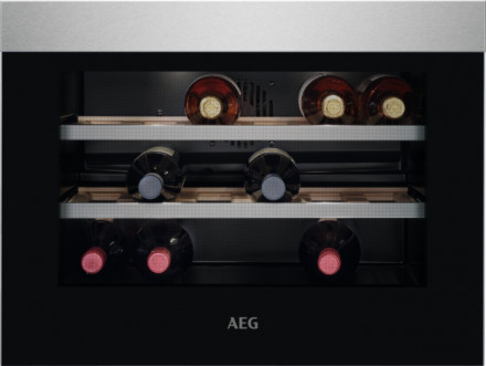 Винный шкаф AEG KWK884520M (923421106) Винный шкаф AEG KWK884520M (923421106)