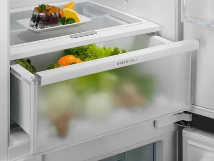 Холодильник ELECTROLUX LNG7TE18S