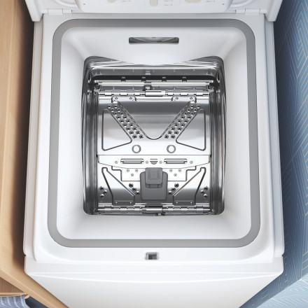 Стиральная машина Indesit BTW S50400 EU/N Стиральная машина Indesit BTW S50400 EU/N