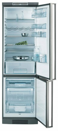 Холодильник AEG S 70408 KG