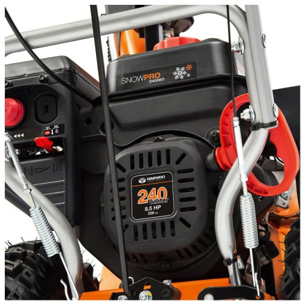 Снегоуборщик бензиновый Daewoo Power Products DAST 8570