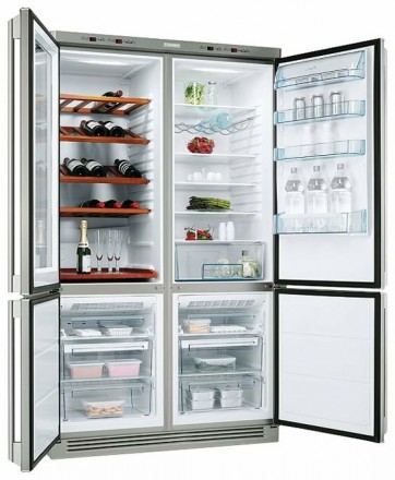 Холодильник Electrolux ENC 74800 WX