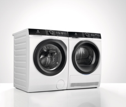 Стиральная машина Electrolux EW9F1R49S Стиральная машина Electrolux EW9F1R49S