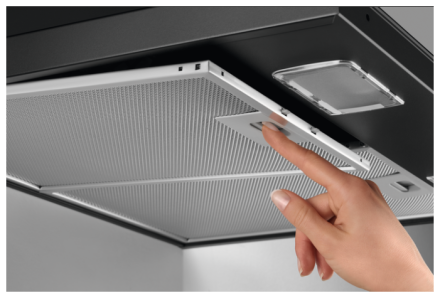 Каминная вытяжка Electrolux EFC 226 B