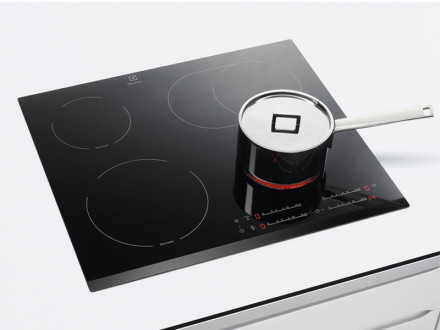 Электрическая варочная панель Electrolux EHF65451FK Электрическая варочная панель Electrolux EHF65451FK