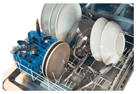 Посудомоечная машина Indesit DIF 04B1