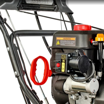 Снегоуборщик бензиновый Yanis Yeti PE26DHL