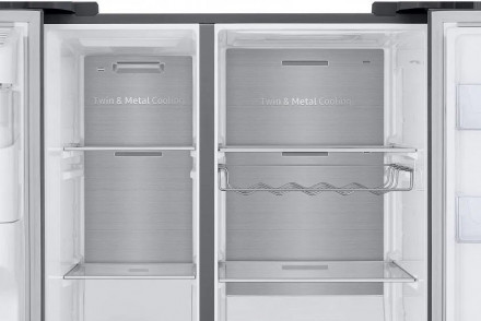 Холодильник Samsung Family Hub RS68N8941SL нержавеющая сталь Холодильник Samsung Family Hub RS68N8941SL нержавеющая сталь