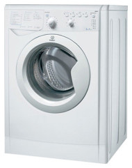 Стиральная машина Indesit IWB 5103