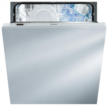 Встраиваемая посудомоечная машина Indesit DIFP 4367