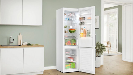 Холодильник BOSCH KGN397WCT Холодильник BOSCH KGN397WCT