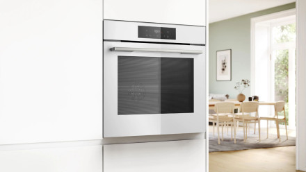 Электрический духовой шкаф Bosch HJG852YW0T Электрический духовой шкаф Bosch HJG852YW0T