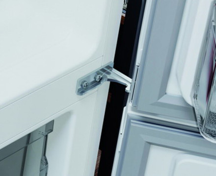 Холодильник Hotpoint-Ariston HT 5200 W Холодильник Hotpoint-Ariston HT 5200 W