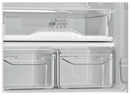 Холодильник Indesit ITF 120 B Холодильник Indesit ITF 120 B