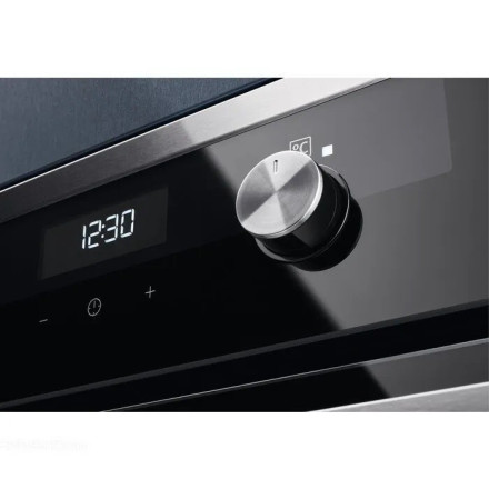 Встраиваемый электрический духовой шкаф Electrolux KOFGH40X Встраиваемый электрический духовой шкаф Electrolux KOFGH40X