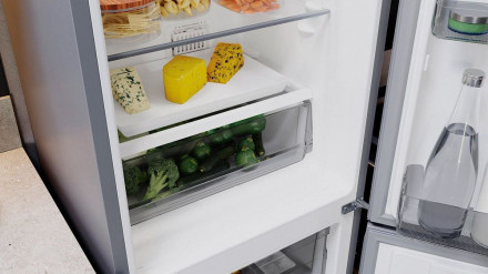 Холодильник HOTPOINT-ARISTON HT 5200 S