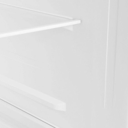 Холодильник SUNWIND SCS504F Холодильник SUNWIND SCS504F