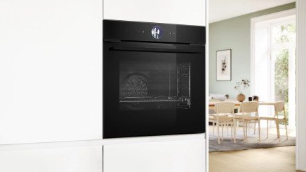 Духовой шкаф Bosch HRG976NB1