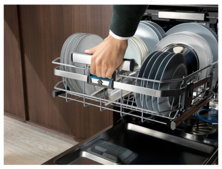 Посудомоечная машина Electrolux EEC 987300 L Посудомоечная машина Electrolux EEC 987300 L