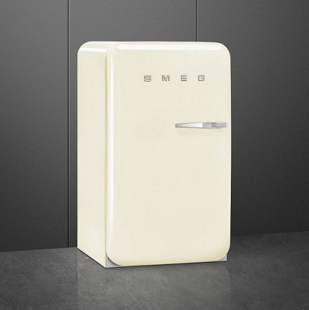 Холодильник SMEG FAB10HLCR5