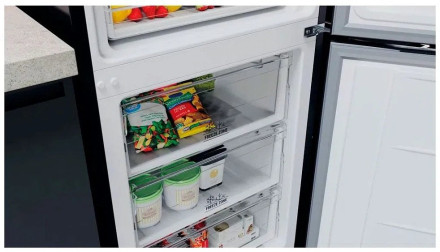 Холодильник HOTPOINT-ARISTON HTR 7200 BX Холодильник HOTPOINT-ARISTON HTR 7200 BX