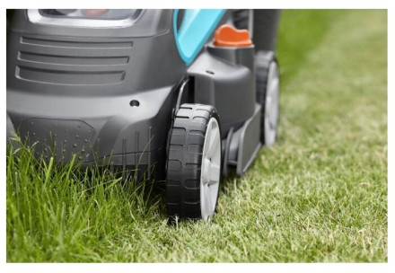 Газонокосилка GARDENA PowerMax Li-18/32 (5039-20) Газонокосилка GARDENA PowerMax Li-18/32 (5039-20)