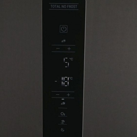Холодильник HOTPOINT-ARISTON HTS 8202I BX O3 Холодильник HOTPOINT-ARISTON HTS 8202I BX O3