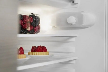 Встраиваемый холодильник WHIRLPOOL arg 590 a+ Встраиваемый холодильник WHIRLPOOL arg 590 a+