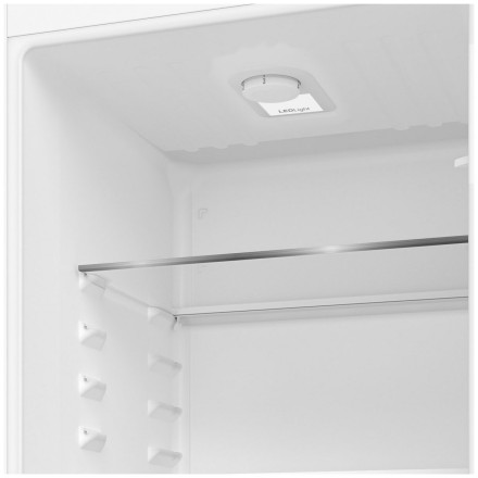 Встраиваемый холодильник Indesit IBD 18 Встраиваемый холодильник Indesit IBD 18