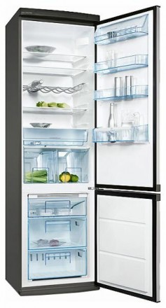 Холодильник Electrolux ENB 38633 X