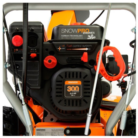 Снегоуборщик бензиновый Daewoo Power Products DAST 9070 Снегоуборщик бензиновый Daewoo Power Products DAST 9070