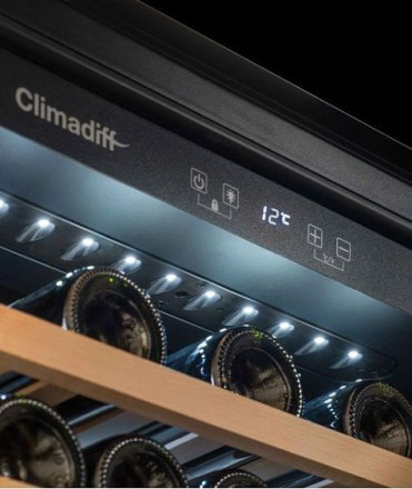 Винный шкаф CLIMADIFF CBI28S1B