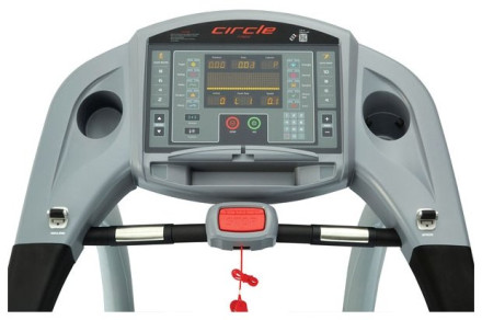 Электрическая беговая дорожка Circle Fitness M7L Электрическая беговая дорожка Circle Fitness M7L