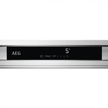Холодильник AEG SKE818E9ZC