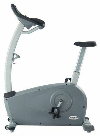 Вертикальный велотренажер Circle Fitness B6