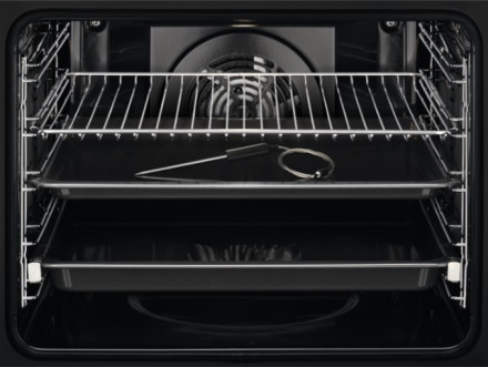 Духовой шкаф Electrolux OKE6P77WX