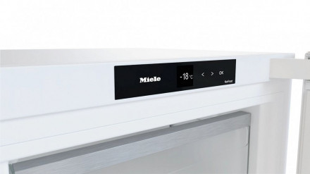 Морозильная камера MIELE FNS 4382 E
