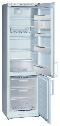 Холодильник Siemens KG39SX70