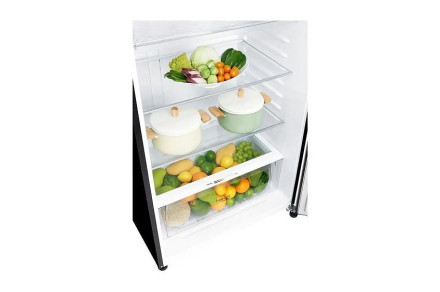 Холодильник LG GN-C702SGBM черный Холодильник LG GN-C702SGBM черный