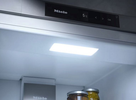 Холодильник MIELE K 7747 С