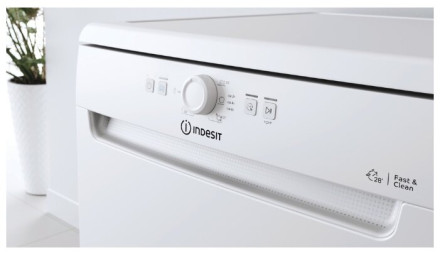 Посудомоечная машина Indesit DFE 1B19 14 Посудомоечная машина Indesit DFE 1B19 14