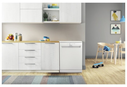 Посудомоечная машина Indesit DFE 1B19 14 Посудомоечная машина Indesit DFE 1B19 14