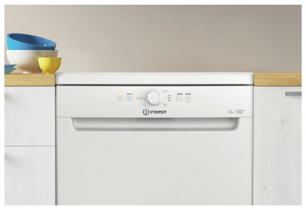 Посудомоечная машина Indesit DFE 1B19 14 Посудомоечная машина Indesit DFE 1B19 14