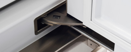 Встраиваемый холодильник Bertazzoni REF90PIXL Встраиваемый холодильник Bertazzoni REF90PIXL